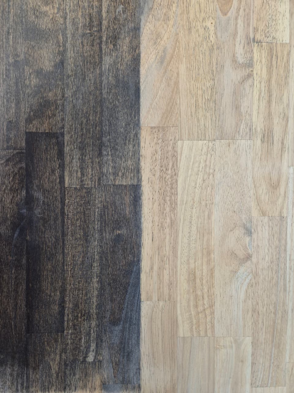 Rubber wood top finish sample — natural and dark stained wood grain